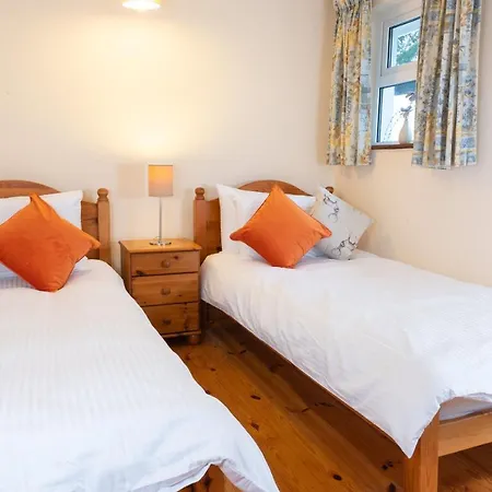 Bed & Breakfast Nevins Newfield Ltd