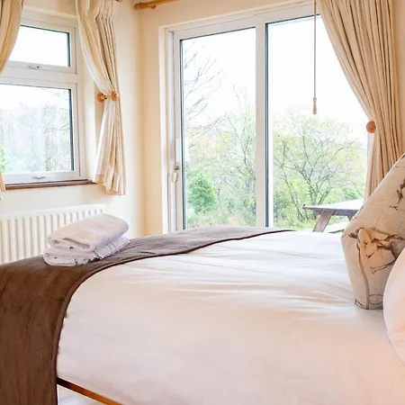 Bed and breakfast Nevins Newfield Ltd