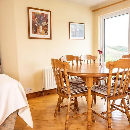 Nevins Newfield Ltd Bed & Breakfast